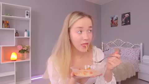 Amelia NEXT STREAM  online show from 25, 2, 2025