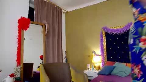 Alura Jenson online show from 18, 6, 2026