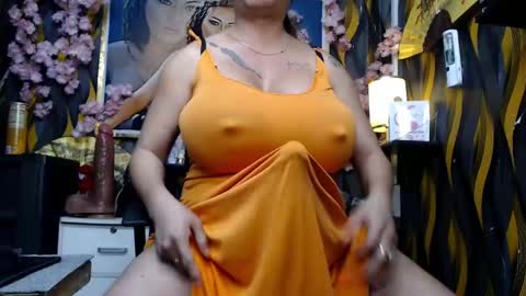 SARAHEYHEYHUGECOCK online show from 23, 12, 2024