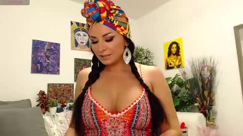 Alicia online show from 8, 3, 2025