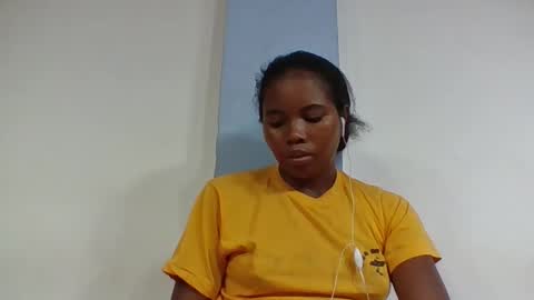 alydie7 online show from 19, 4, 2026