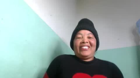 alypierette online show from 9, 6, 2026
