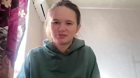 Mila online show from 5, 2, 2026