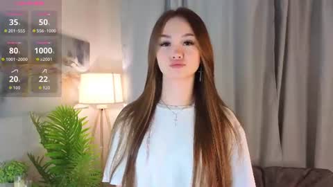 Snapshot of alyshaplescia chatting on 15, 6, 2026 Mona online show from 15, 6, 2026