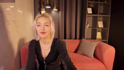 Alysia online show from 19, 9, 2025