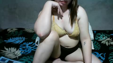 alyssa_hope online show from 28, 2, 2025