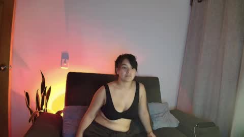 alyssia wolds online show from 9, 6, 2026
