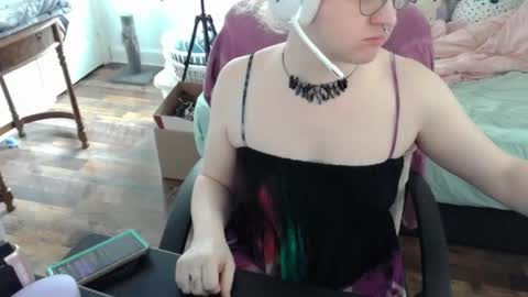 Snapshot of alyxiabewbs chatting on 23, 4, 2026 alyxiabewbs online show from 23, 4, 2026