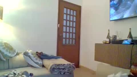 Snapshot of amaced chatting on 13, 4, 2026 amaced online show from 13, 4, 2026