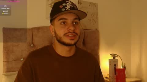 Snapshot of amadeo_wild chatting on 22, 5, 2026 Amadeo Wild online show from 22, 5, 2026