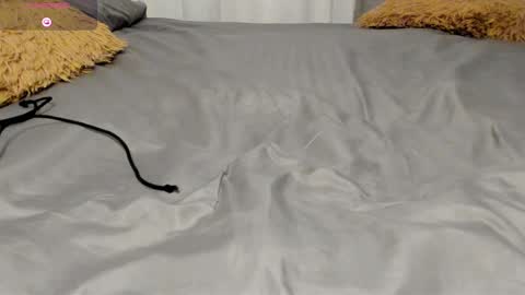 Amaia Mendoza online show from 24, 2, 2025