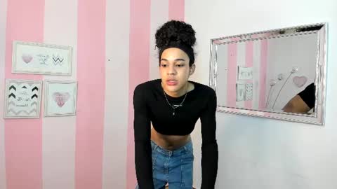 amaia_monroe online show from 20, 6, 2026