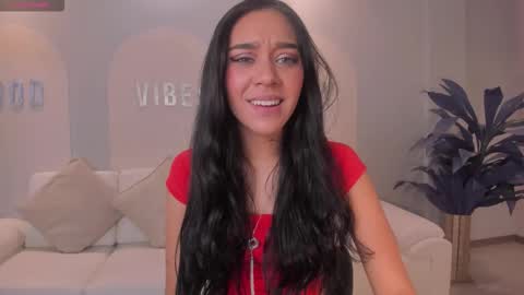 Amalia cruss online show from 17, 11, 2025