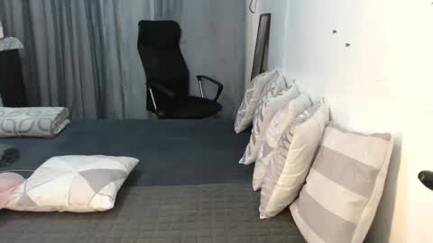 Snapshot of amaliafox11 chatting on 7, 2, 2025 amaliafox11 online show from 7, 2, 2025