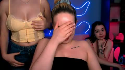 Snapshot of amalialowell chatting on 8, 6, 2026 Amalia online show from 8, 6, 2026