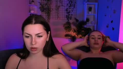 Snapshot of amalialowell chatting on 24, 6, 2026 Amalia online show from 24, 6, 2026