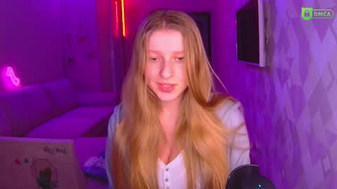 Snapshot of amaliaqueen999 chatting on 12, 12, 2024 Amalia online show from 12, 12, 2024