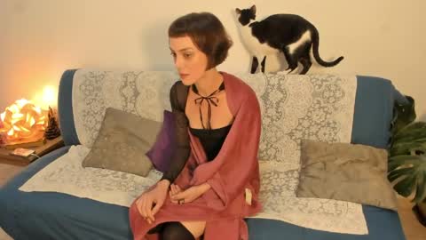 Amancay online show from 5, 5, 2026