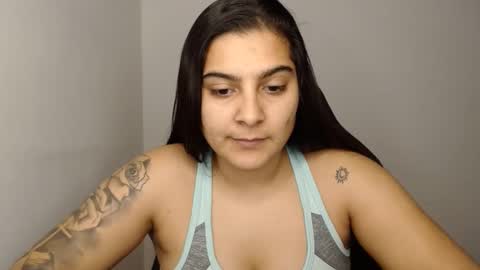 Snapshot of amanda5star chatting on 7, 1, 2025 The queen of the biceps online show from 7, 1, 2025