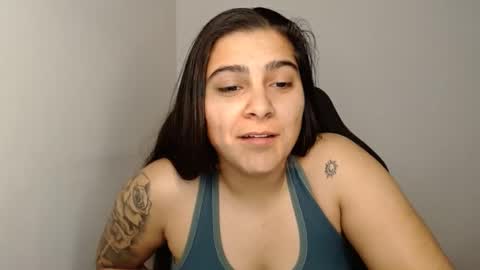 Snapshot of amanda5star chatting on 31, 1, 2025 The queen of the biceps online show from 31, 1, 2025