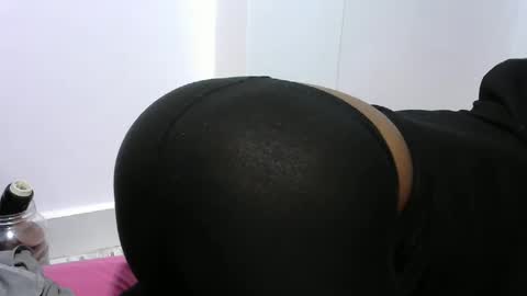 amanda_01_ online show from 7, 1, 2025