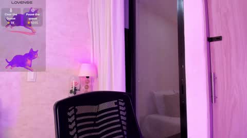 Snapshot of amanda_26 chatting on 19, 12, 2024 Luisa online show from 19, 12, 2024