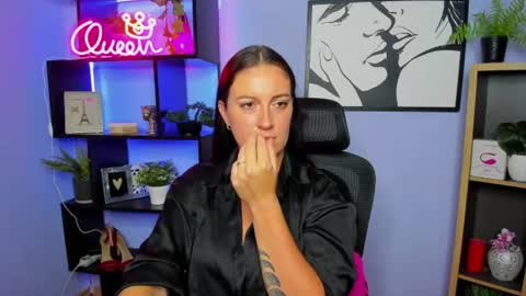 Amanda online show from 10, 6, 2026