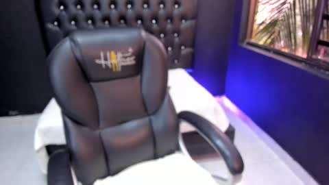 Snapshot of amanda_noir chatting on 9, 1, 2026 amanda_noir online show from 9, 1, 2026