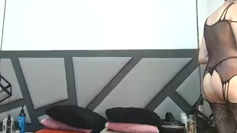 amanda_ramirez online show from 10, 5, 2026