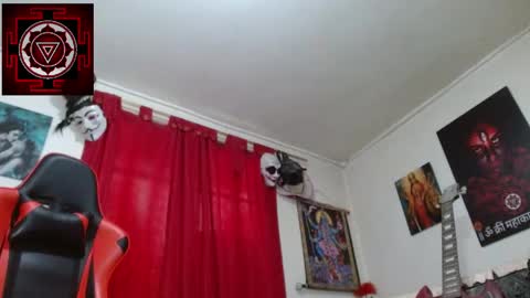 Amanda Valeska online show from 7, 5, 2026