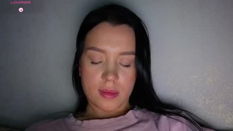 Amanda Rose online show from 4, 3, 2026