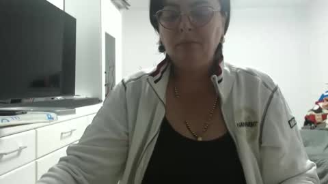 Snapshot of amandamuller1982 chatting on 6, 11, 2025 Anda online show from 6, 11, 2025