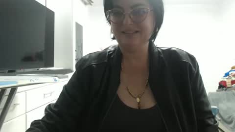 Snapshot of amandamuller1982 chatting on 11, 11, 2025 Anda online show from 11, 11, 2025