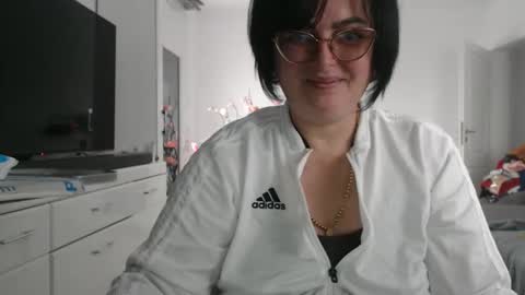 Snapshot of amandamuller1982 chatting on 19, 11, 2025 Anda online show from 19, 11, 2025