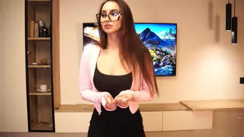 amandarina online show from 6, 10, 2025