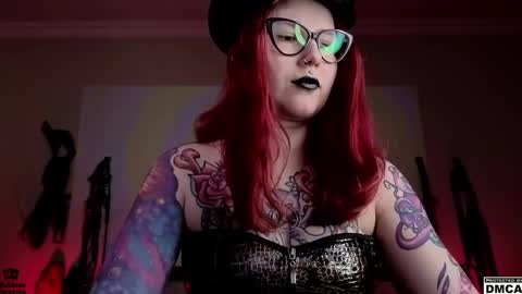 Goddess Amanita online show from 28, 2, 2025