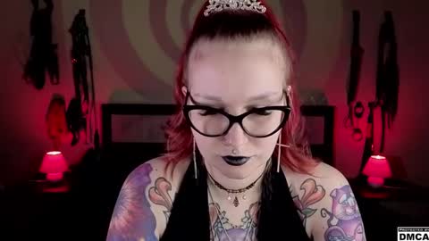 Goddess Amanita online show from 7, 3, 2025