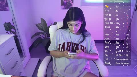 Snapshot of amara_silk chatting on 8, 6, 2026 amara_silk online show from 8, 6, 2026