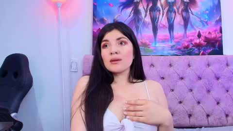 Amara Vega  online show from 10, 2, 2025