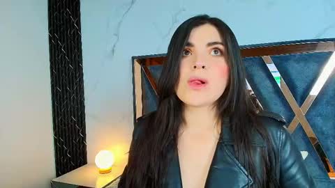 Snapshot of amara_vega chatting on 27, 9, 2025 Amara Vega  online show from 27, 9, 2025