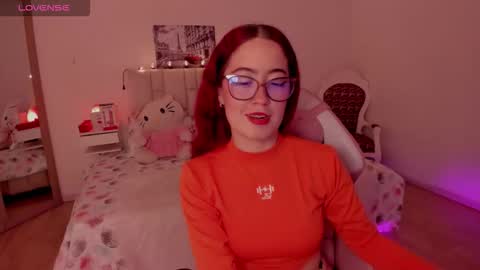 amaraa_couper1 online show from 5, 2, 2026
