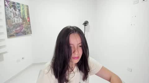 Snapshot of amaranta69_cam chatting on 10, 10, 2025 AMARANTA online show from 10, 10, 2025