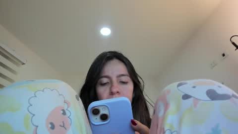 Snapshot of amaranta69_cam chatting on 3, 6, 2026 AMARANTA online show from 3, 6, 2026