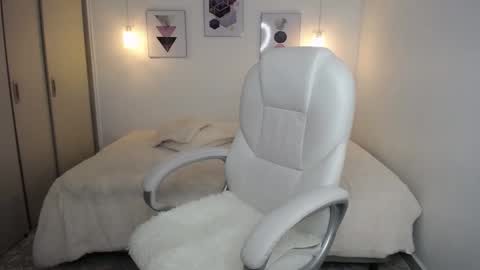 Snapshot of amarantha_ross chatting on 11, 9, 2025 Amarantha online show from 11, 9, 2025