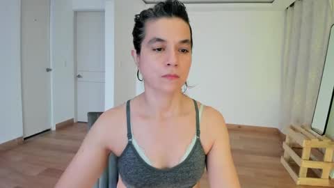 Snapshot of amaranthaajames chatting on 24, 5, 2026 Amarantha online show from 24, 5, 2026