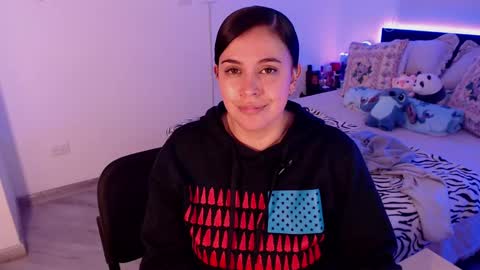 Mila  online show from 26, 2, 2025