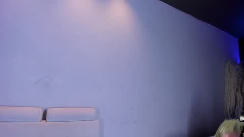 Snapshot of amarettho chatting on 6, 1, 2025 Emily online show from 6, 1, 2025