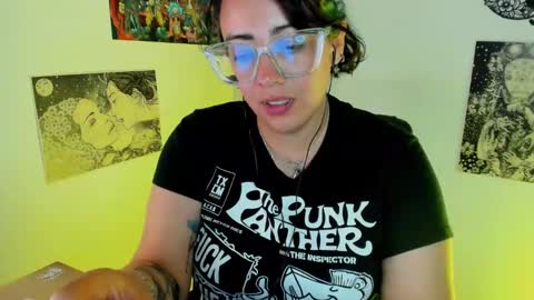 Snapshot of amaryllis_vizcaya chatting on 20, 9, 2025  Katt   online show from 20, 9, 2025