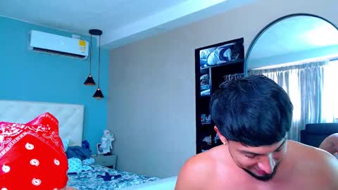 Husain junior lian dante and mask online show from 6, 1, 2025
