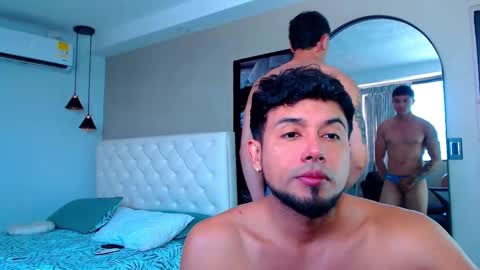 Husain junior lian dante and mask online show from 5, 3, 2025
